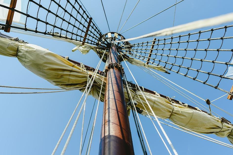 Historische schepen zonder geldige papieren geweerd uit haven Harlingen