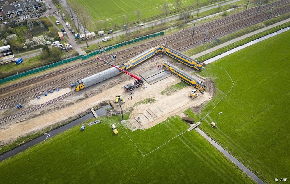 Nog altijd twee gewonden treinongeval Voorschoten in ziekenhuis