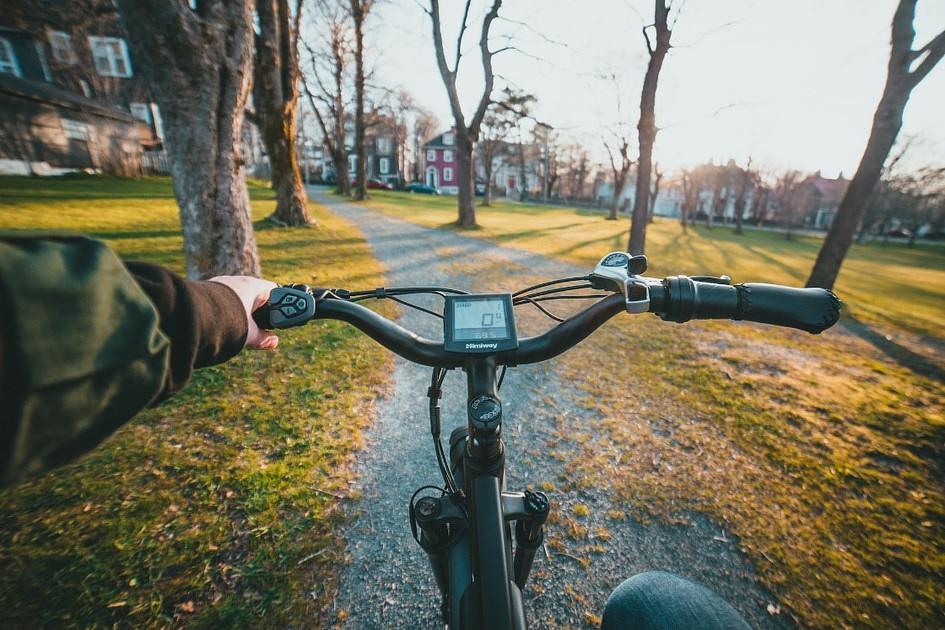 Bijna een derde van de fietsers in Nederland gebruikt elektrische fiets