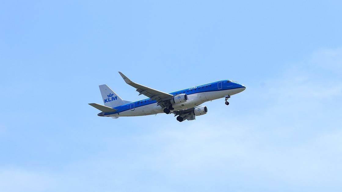 KLM-personeel ontvangt geen salarisverhoging, de top wel een bonus