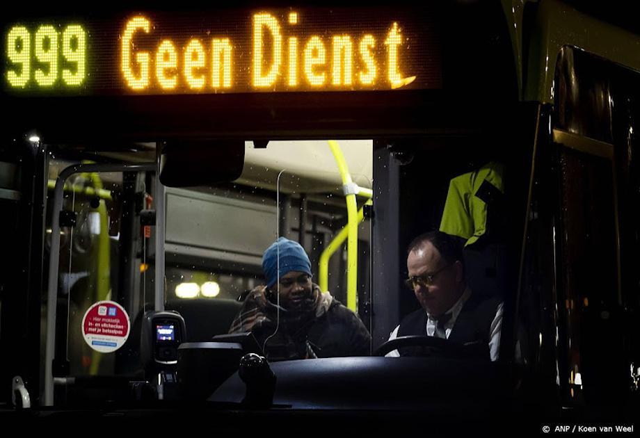 Medewerkers kleinste streekvervoer-cao staken donderdag al