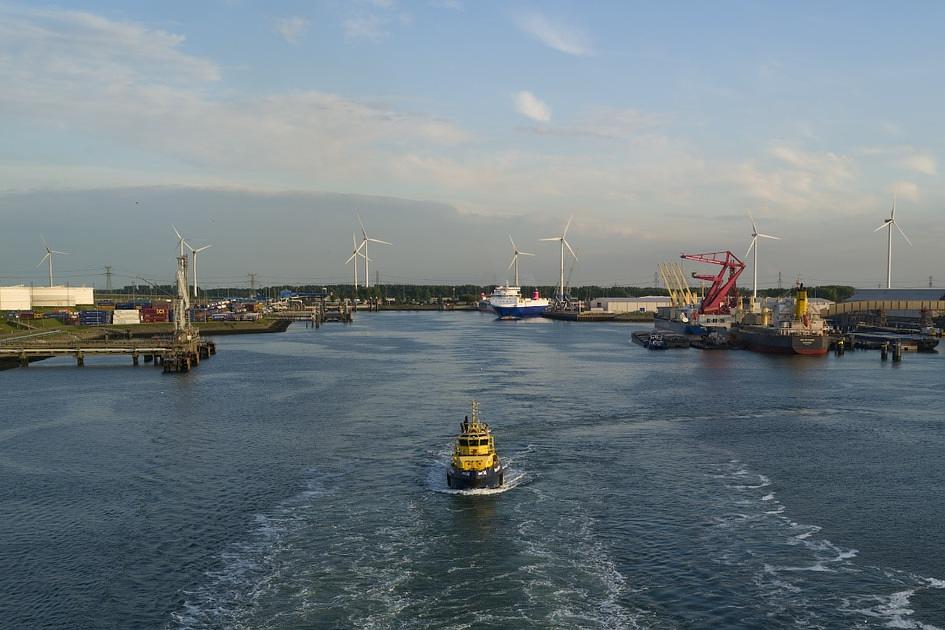 Haven Rotterdam denkt met 'ammoniakkraker' 1 miljoen ton aan waterstof te importeren