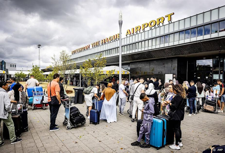 Zorgen van politieke partijen over bouw nieuwe woonwijk bij vliegveld Rotterdam