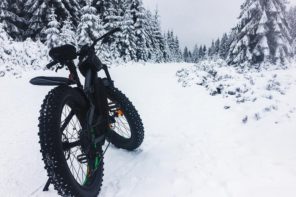 Kabinet denkt aan helmplicht voor kinderen op alle e-bikes