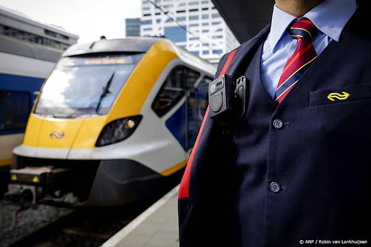 Rover snapt wapenstokken NS maar wil ook 'zachtere maatregelen'