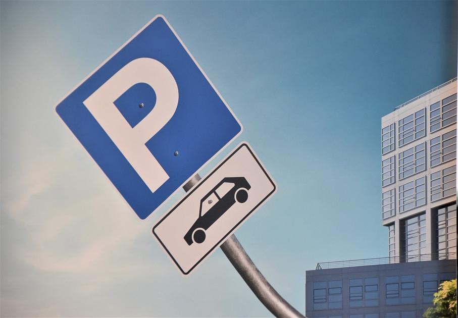 Gemeente Heerenveen gaat parkeerders een kwart miljoen euro terugbetalen