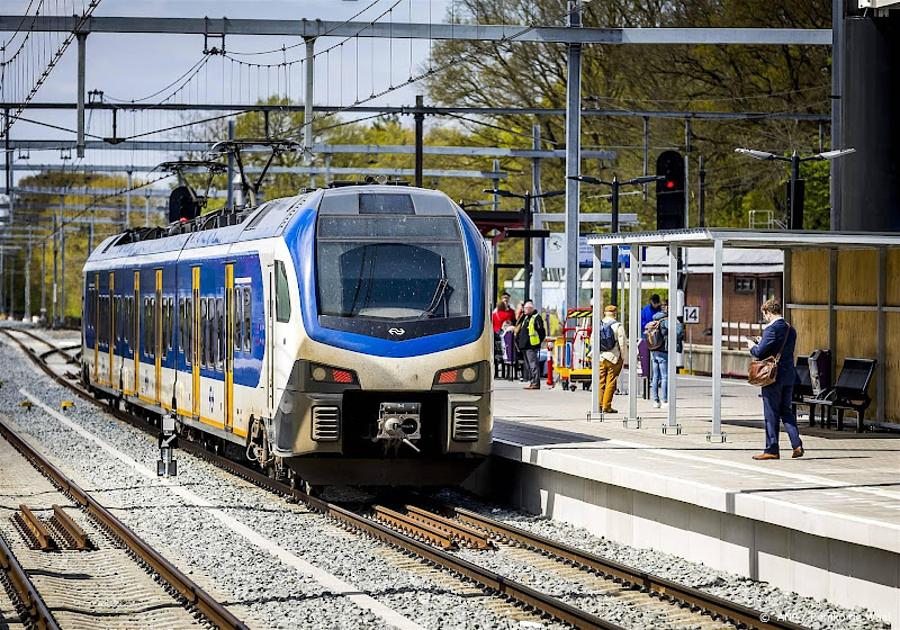 Na storm Poly treinverkeer vrijwel overal volgens schema