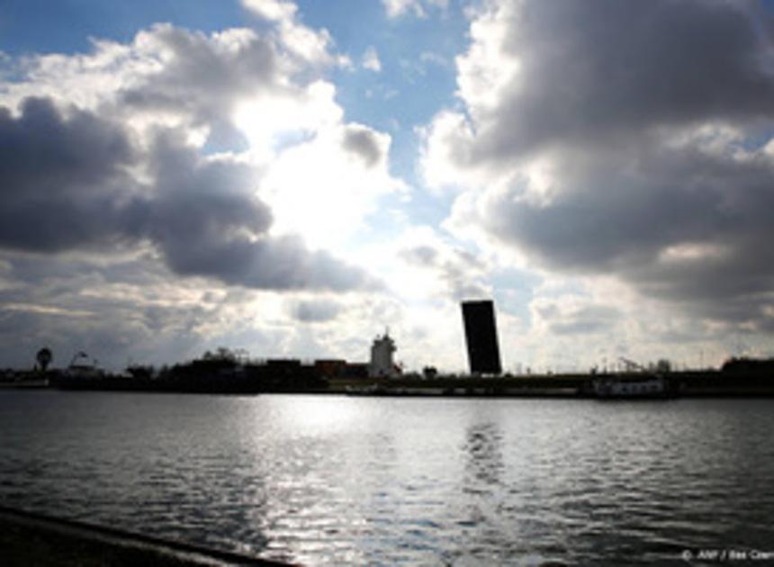 Sluizen bij Terneuzen vaker dicht vanwege droogte