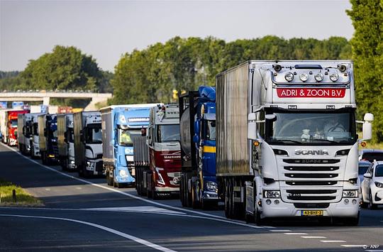 Bezuinigen op infrastructuur onverstandig volgens logistieke partijen