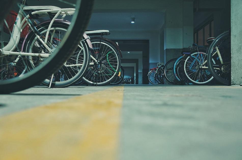 Grotere fietsenstalling op station Sassenheim