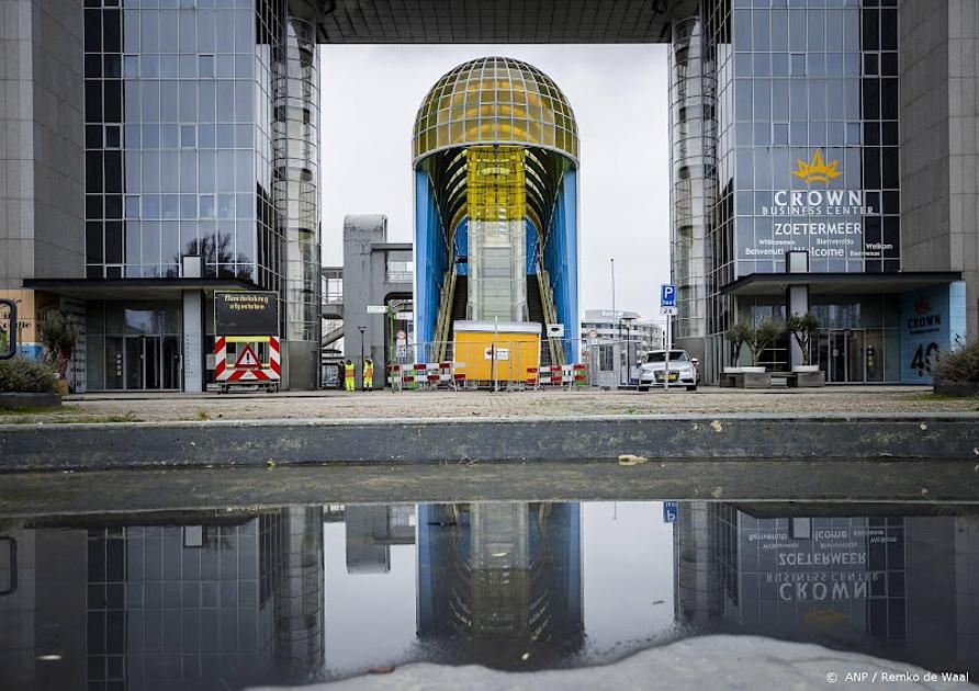 Rijkswaterstaat sluit A12 bij Zoetermeer wegens vervangen deel Mandelabrug 