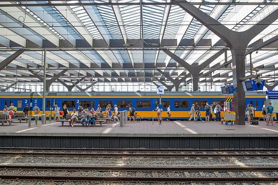 Feestelijke activiteiten op jarig station Rotterdam Centraal