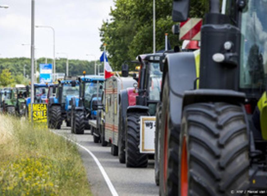 Duizenden protesterende boeren zaterdag langs Vueltaroute 