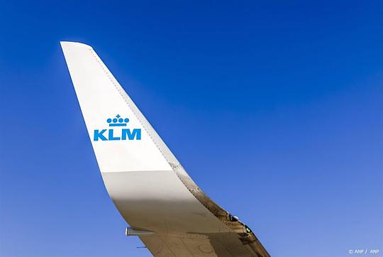 Vliegtuig van KLM van de baan op Zweedse luchthaven