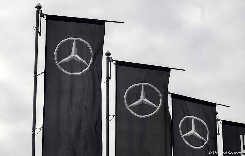 Mercedes-Benz verkoopt fors meer elektrisch aangedreven auto's