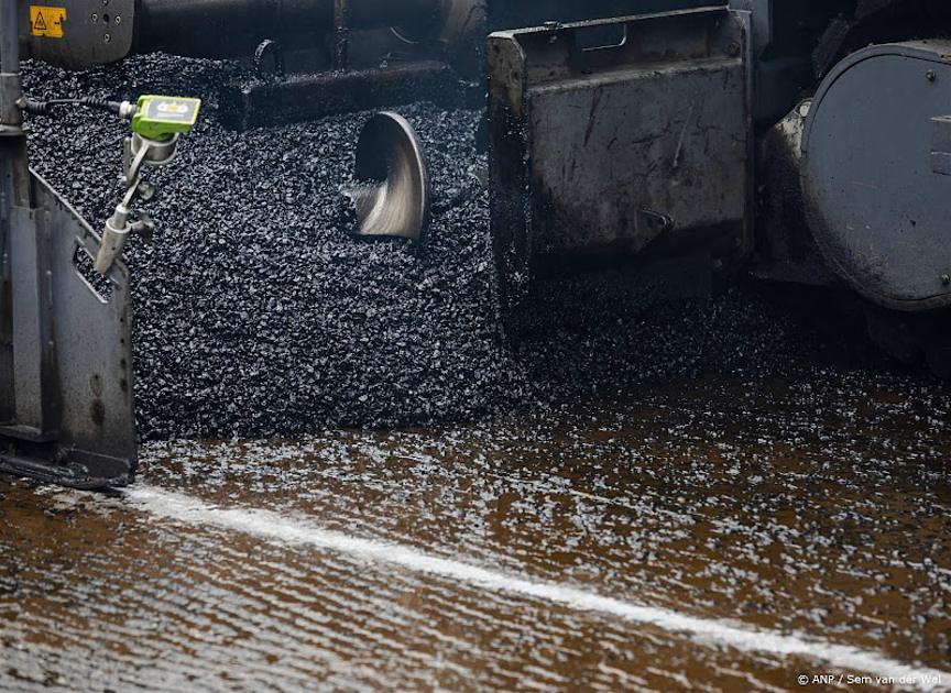 Bouwbedrijf BAM gaat groot onderhoud doen aan A1 en A10