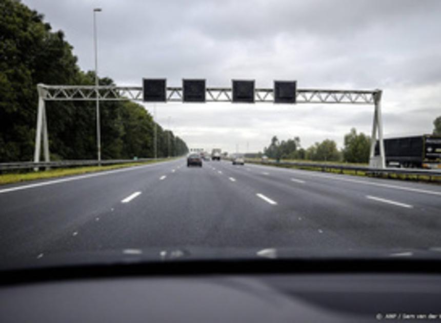 In coronajaar 2020 maakten Nederlanders veel minder kilometers op de weg
