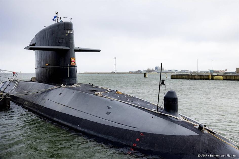 Van der Maat 'houdt hoofd koel' bij besluit over onderzeeboten 