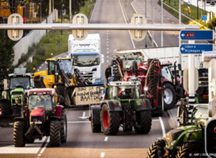 Actievoerende boeren op verschillende wegen gesignaleerd  