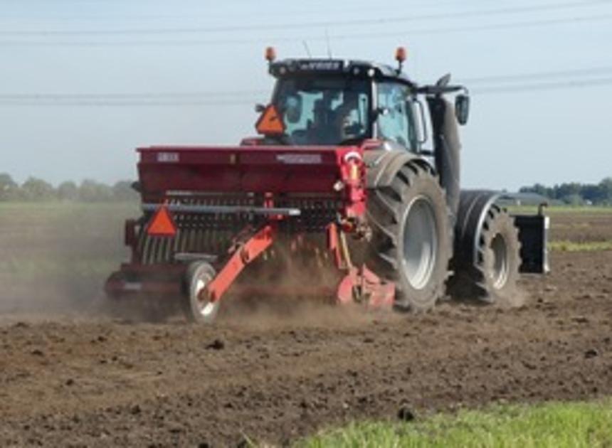 Tot 1 juli nog geen boetes voor niet-geregistreerde (land)bouwvoertuigen