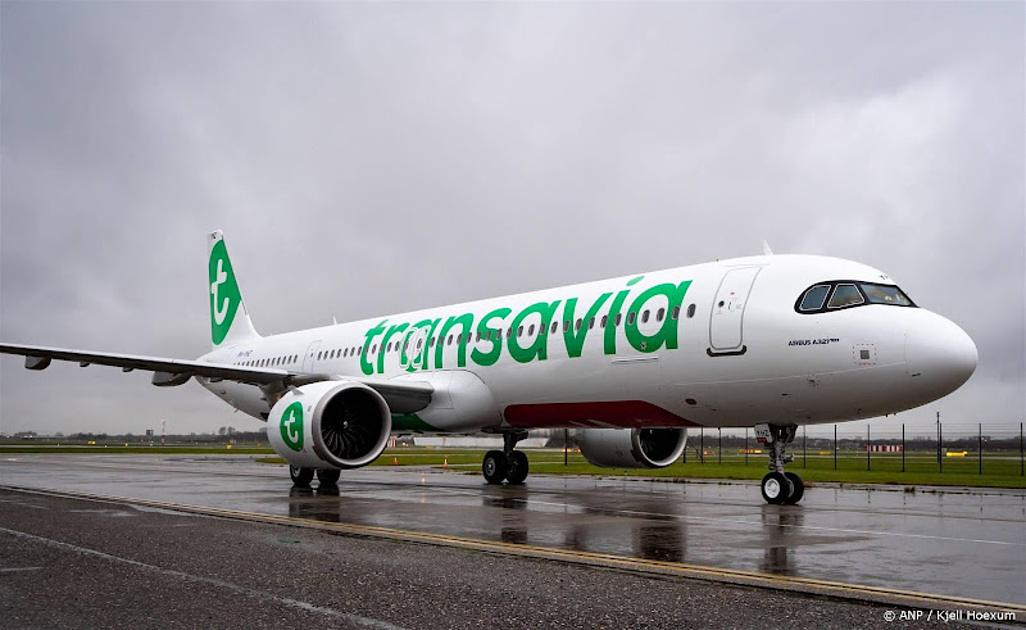 Bij nachtsluiting Schiphol kans op duurdere tickets Transavia