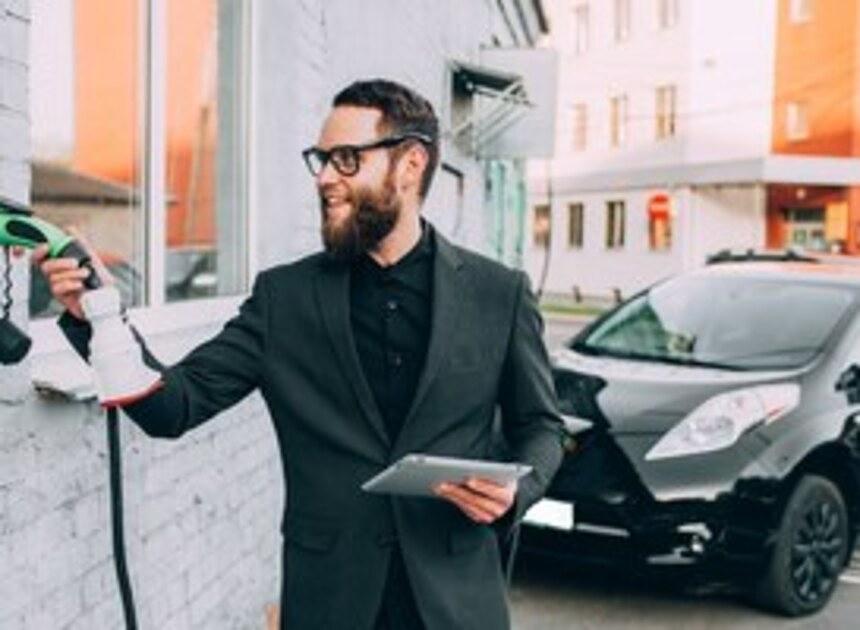 Helft van de Nederlanders weet niet goed wat hun auto per maand kost
