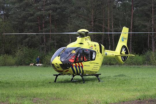 Noodlottig ongeval in Eindhoven: auto schept fietsers
