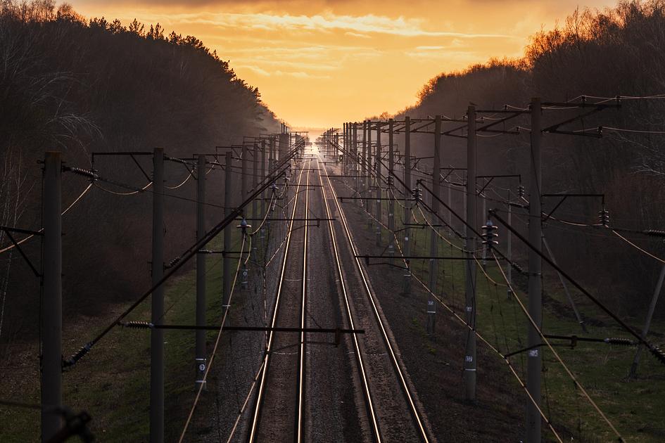 ProRail aan de slag met onderhoud Haags viaduct