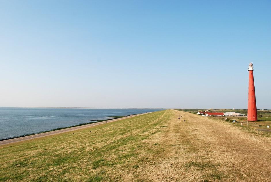 Ook deze zomer Kustbus tussen Petten en Den Helder