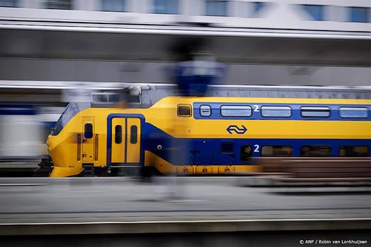 Rover ontvangt 120 klachten over nieuwe samenreiskorting NS