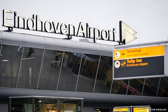 Eindhoven Airport laat 'omdraaiproces' van vliegtuigen door AI voorspellen