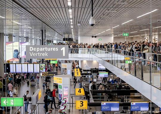 Meer vliegtuigpassagiers in Nederland in eerste kwartaal
