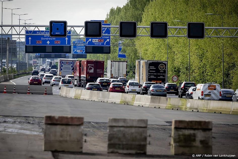 Tijdens hemelvaartsweekend hinder op meerdere wegen rond Rotterdam