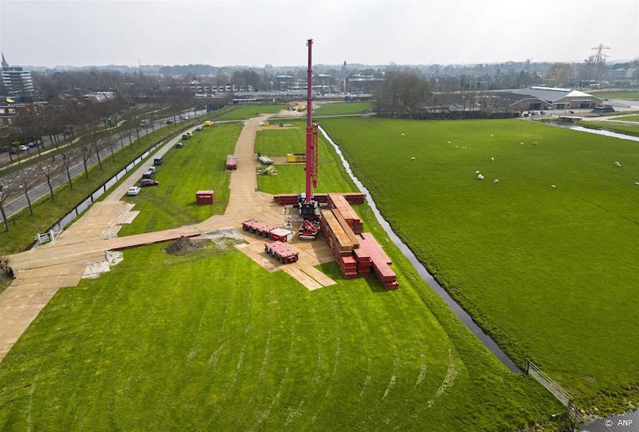 ProRail haalt dinsdagavond laatste treinstellen Voorschoten weg
