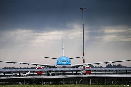 Provincie Groningen investeert 22 miljoen euro in vliegveld Eelde