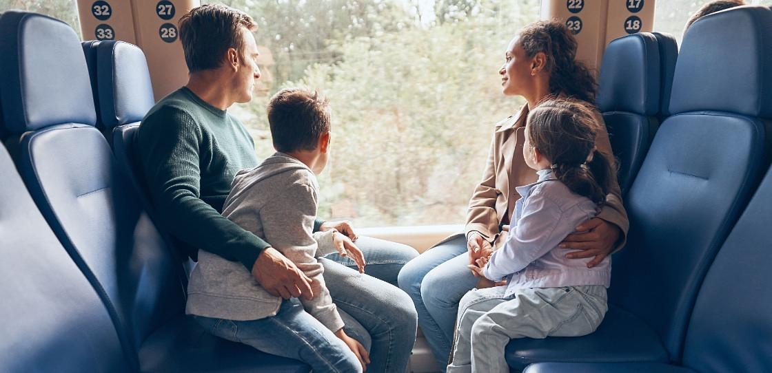 Kinderen reizen in oktober gratis met de trein en bus in Gelderland, Overijssel en Flevoland