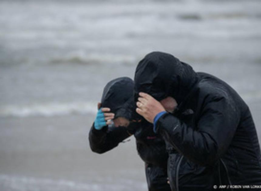 Storm Corrie veroorzaakt in Noord-Holland veel schade en verkeersoverlast 