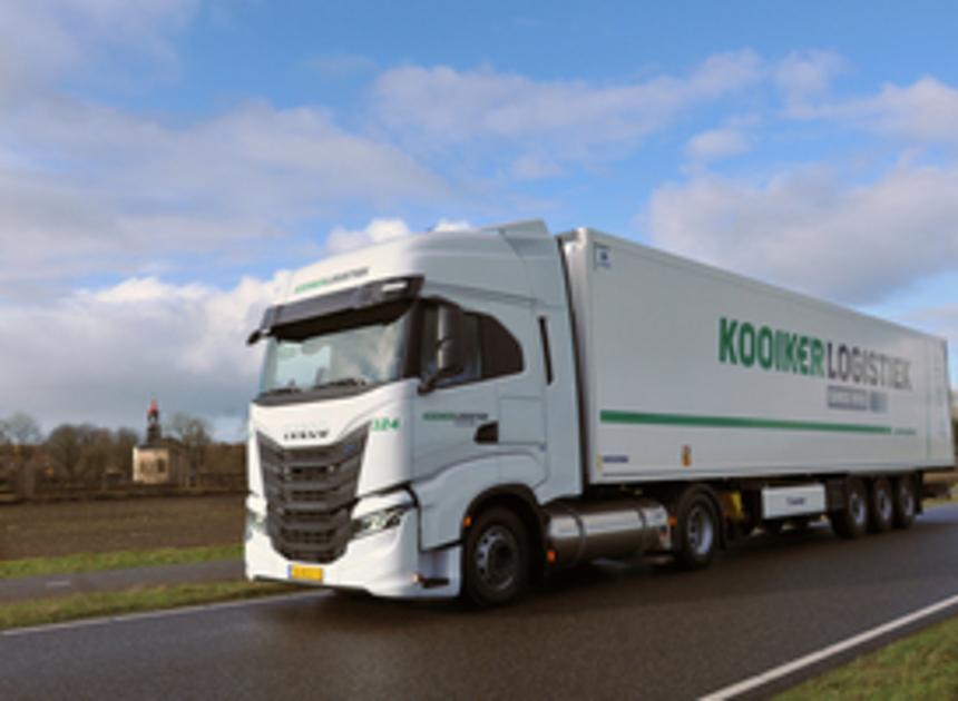 IVECO levert nieuwe LNG-trucks aan Kooiker Logistiek