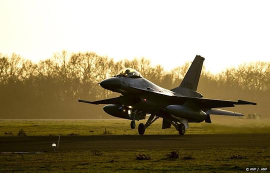 Nederland levert achttien F-16-gevechtsvliegtuigen aan Oekraïne