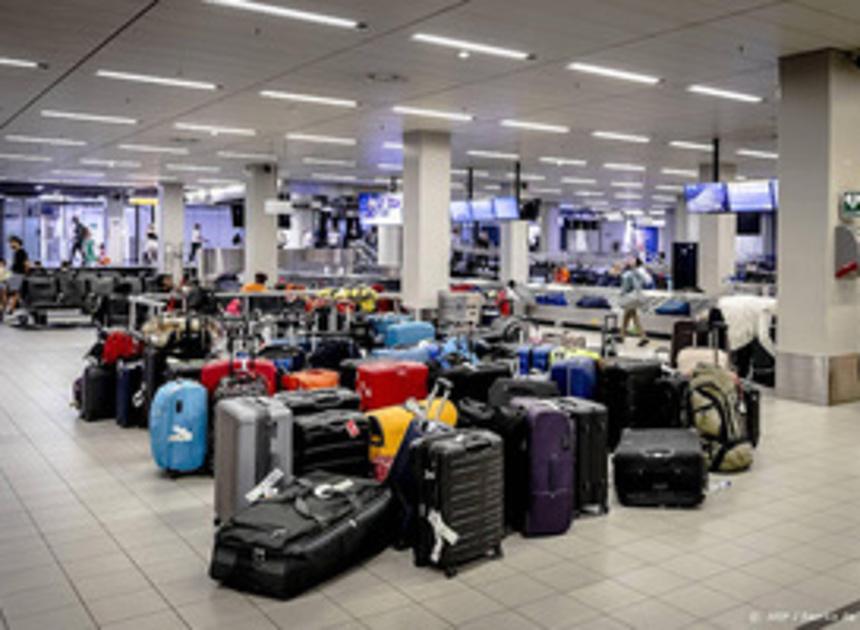 Nog steeds veel problemen met achtergebleven koffers op Schiphol