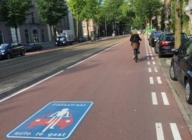 Opengooien autodeur blijft een gevaar voor fietsers