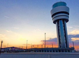 1400 gestrande reizigers op Eindhoven Airport door ziekmelding