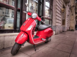Brom- en snorfietsen vanaf 1 september verboden in binnenstad Enschede