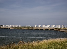 Stevinsluizen Den Oever half jaar dicht voor scheepvaart