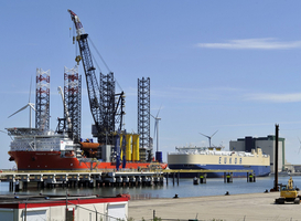 Provincie Groningen investeert in groene havens Lauwersoog en Eemshaven