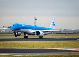 KLM Cityhopper neemt eerste Embraer 195-E2 in ontvangst