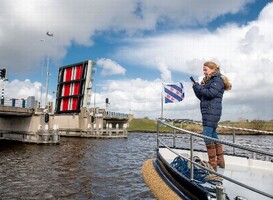 Brugbediening per app primeur voor watersport in Fryslân