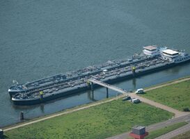Havenbedrijf Rotterdam start proef met gemengd afmeren