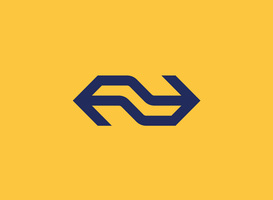NS doneert deel inventaris station Naarden-Bussum