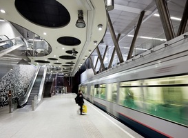 RET eerste in Nederland met metrotunnelreclame